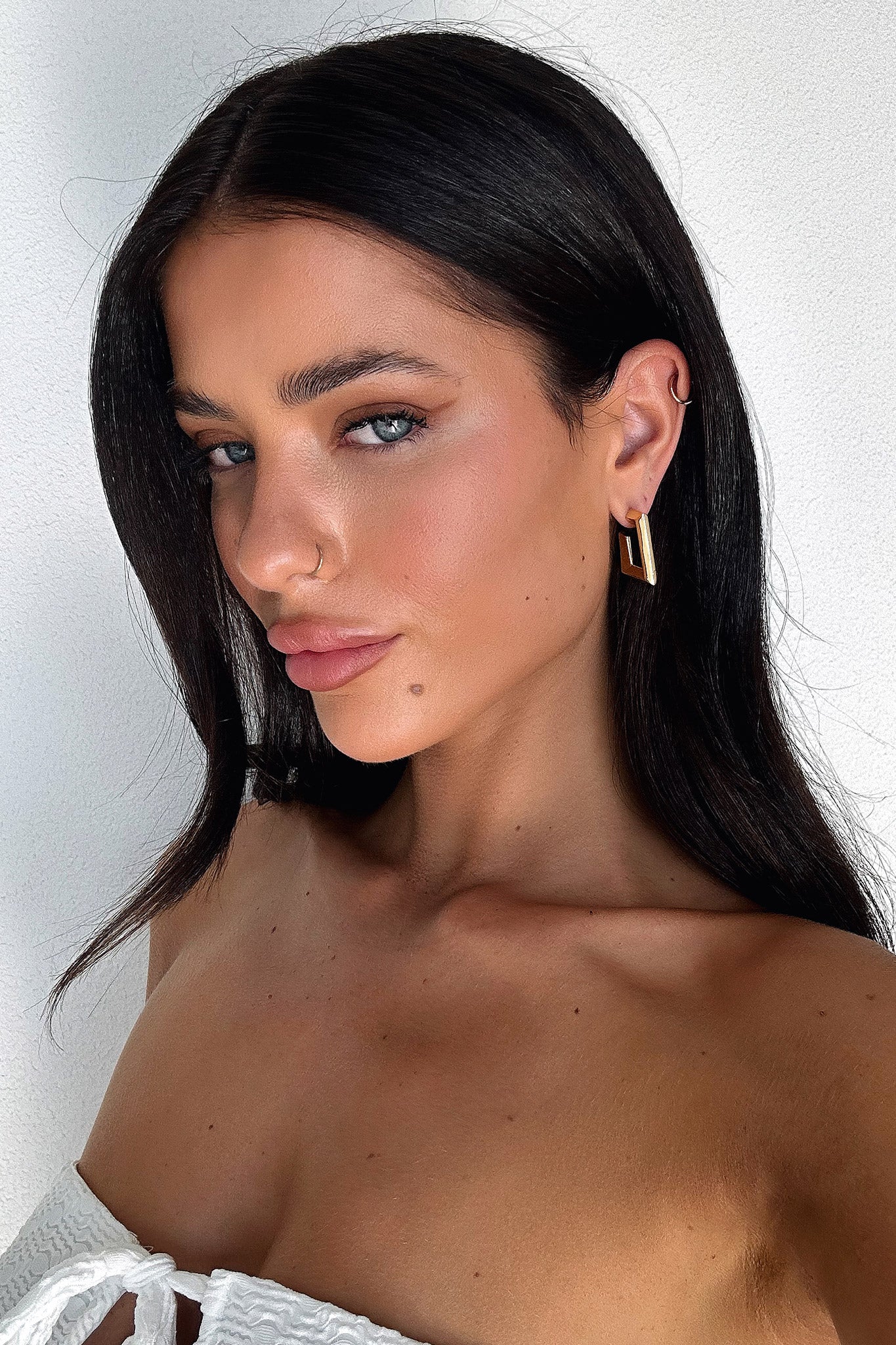 Albany Earrings - Gold - Image 3