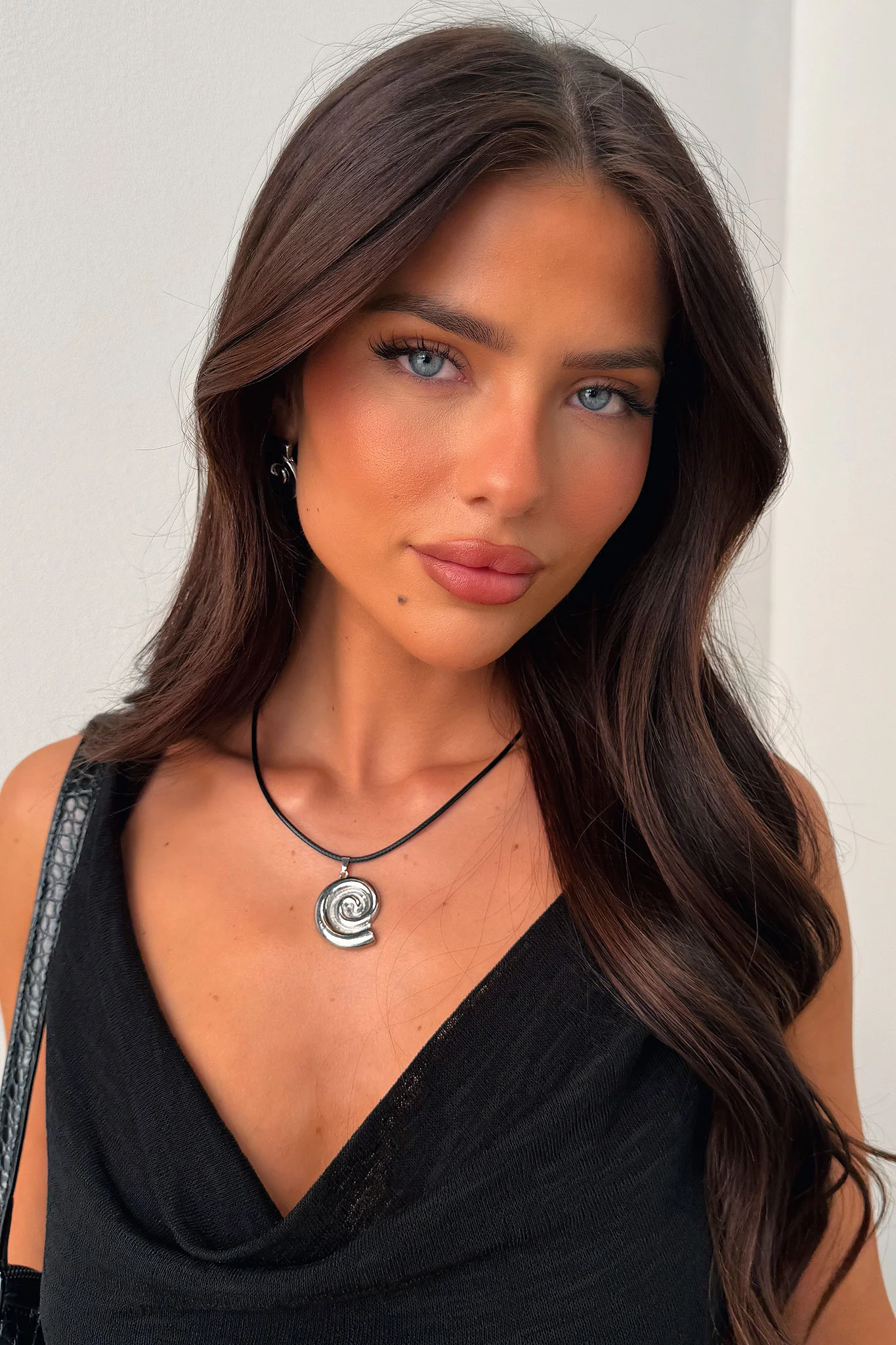 Cove Necklace - Silver - Image 4