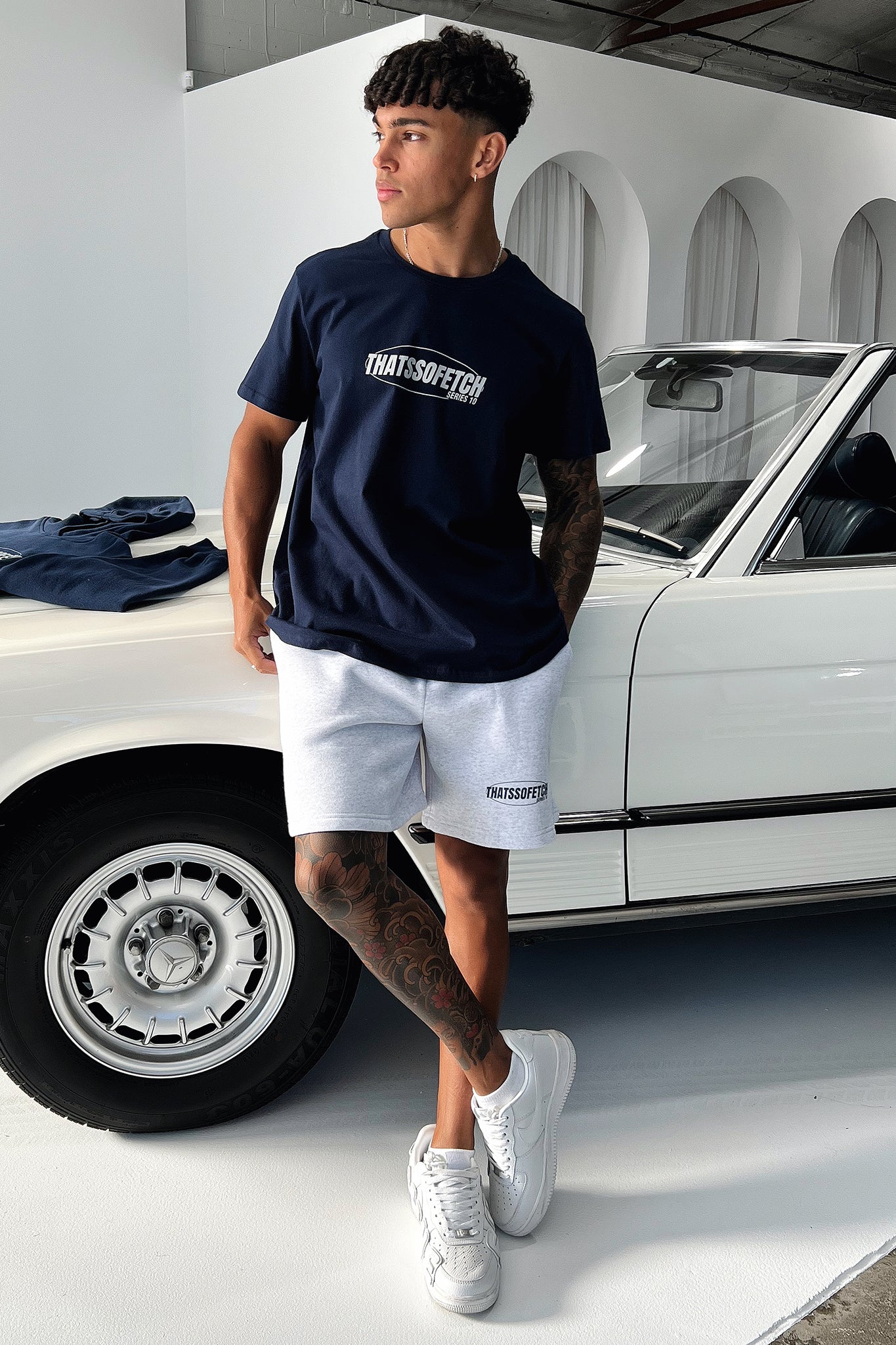 Series 10 Oversized Tee - Navy - Image 7