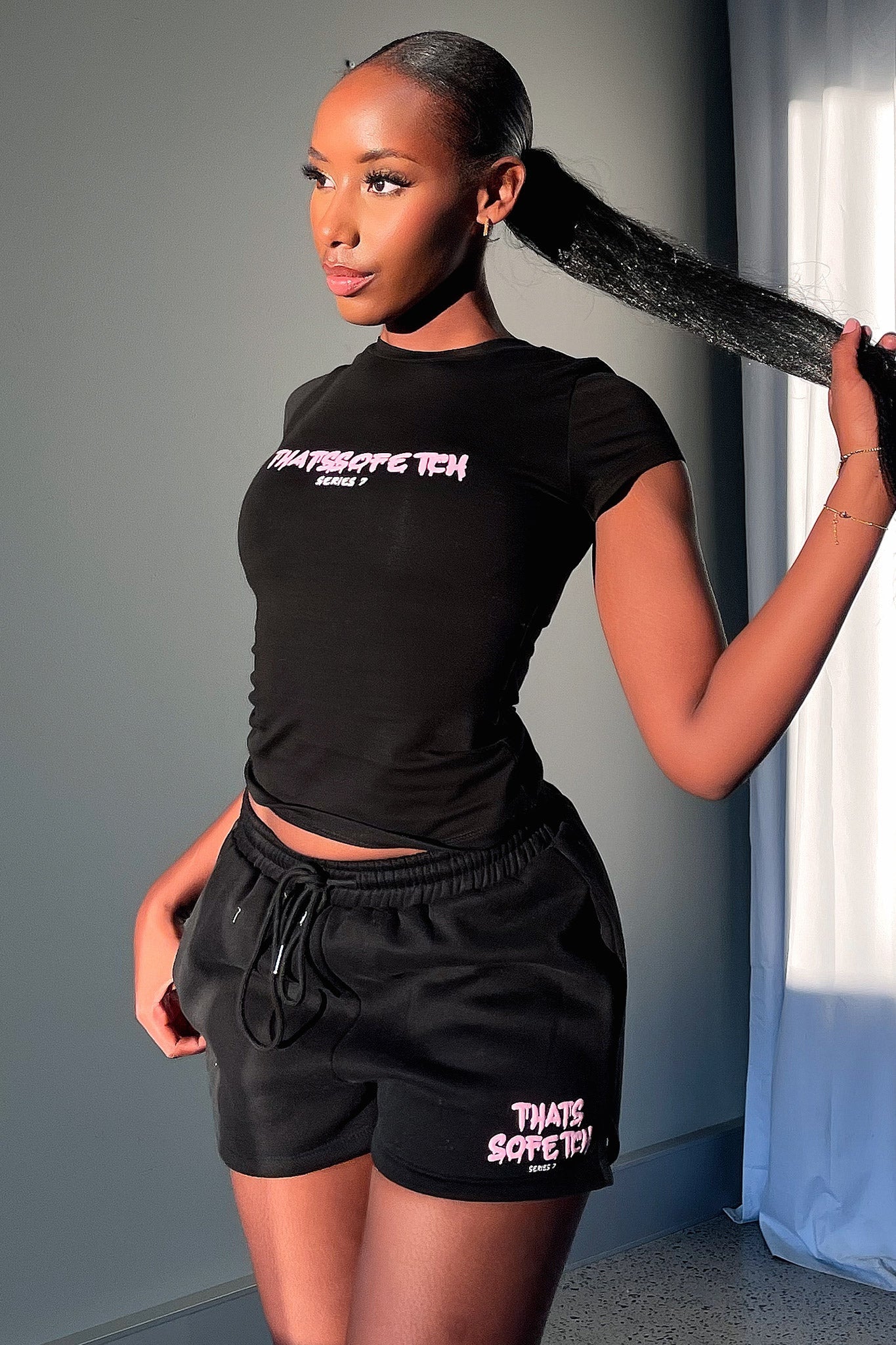 Series 7 Tee - Black/Pink - Image 2