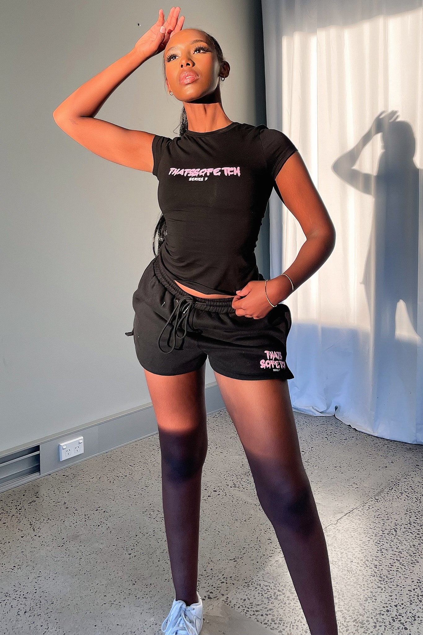 Series 7 Tee - Black/Pink - Image 4