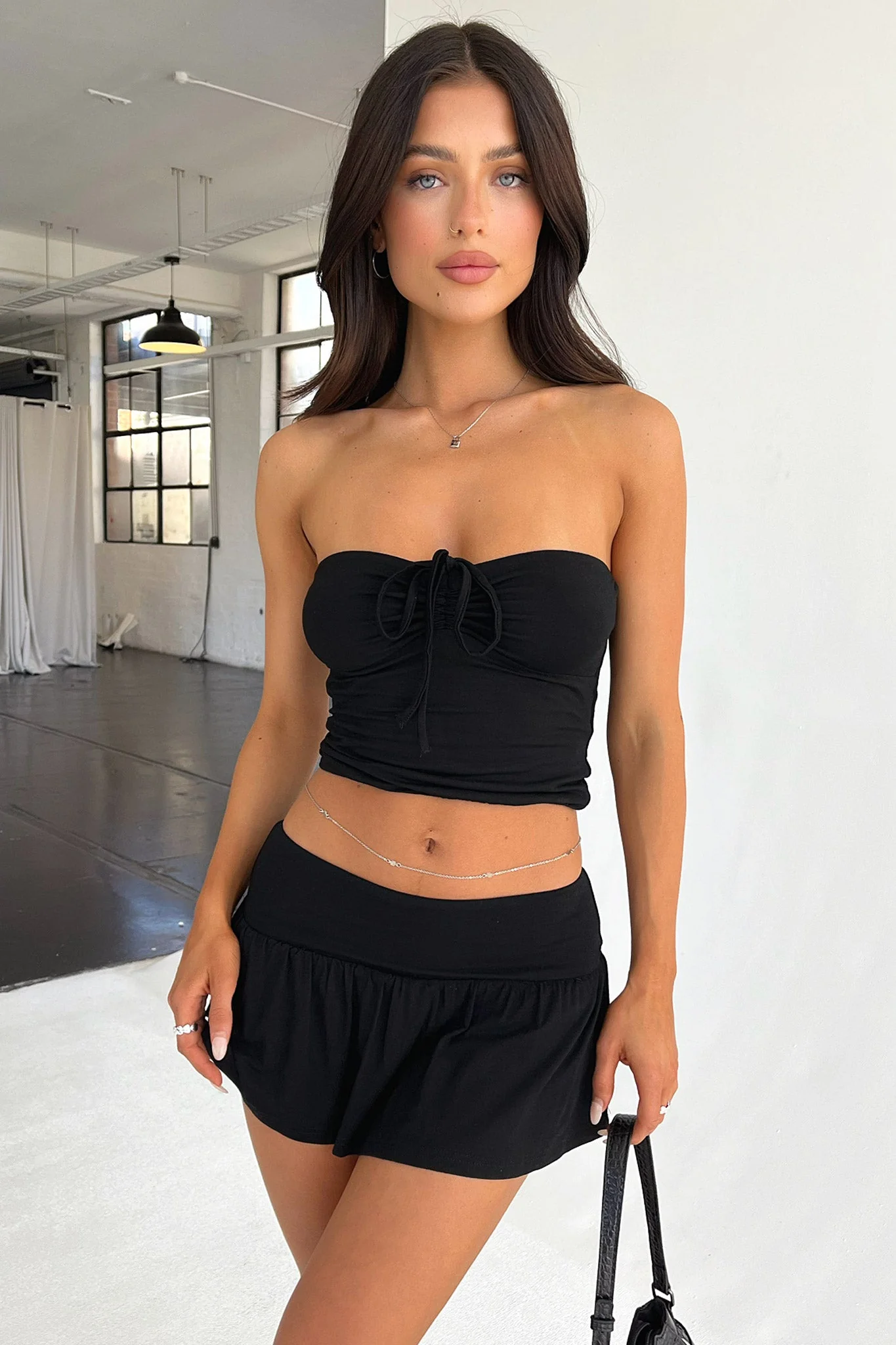 Sorano Crop - Black - Image 6